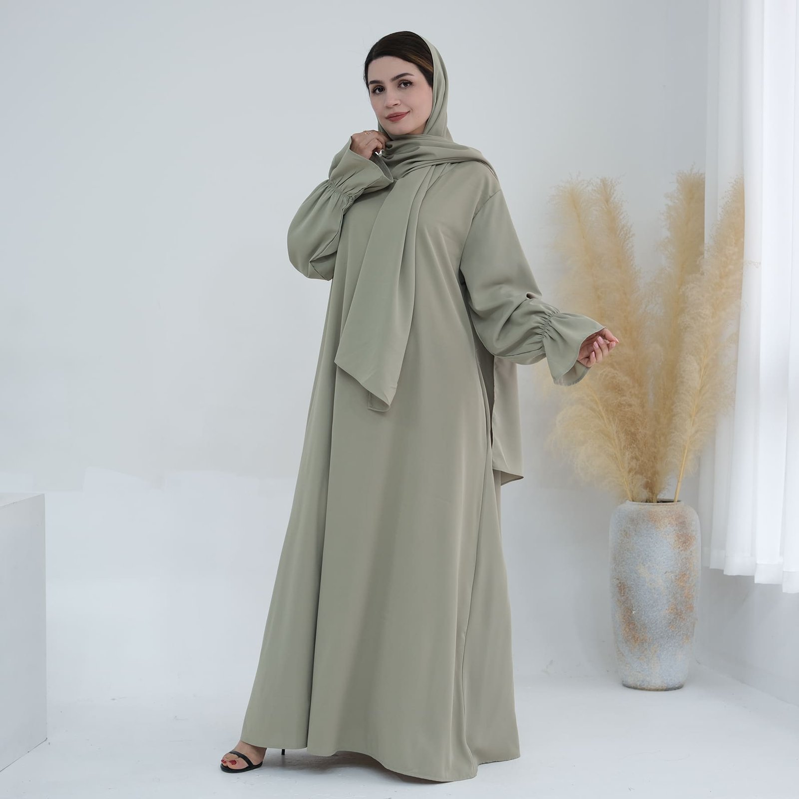 Amira Ruched-Sleeve Abaya Set