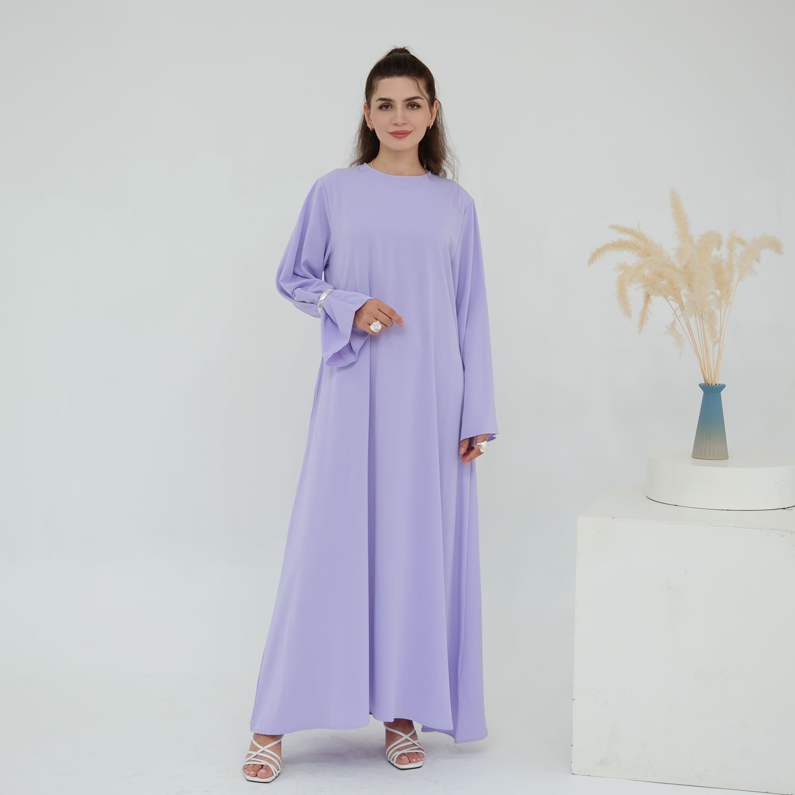 NIA Abaya